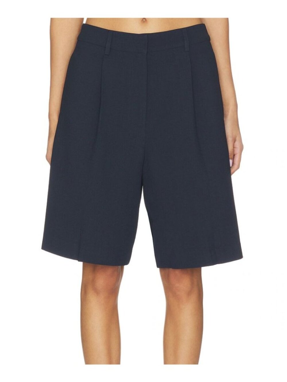 NWT ASTR The Label Quillie Pleated Bermuda Shorts Navy Size Medium